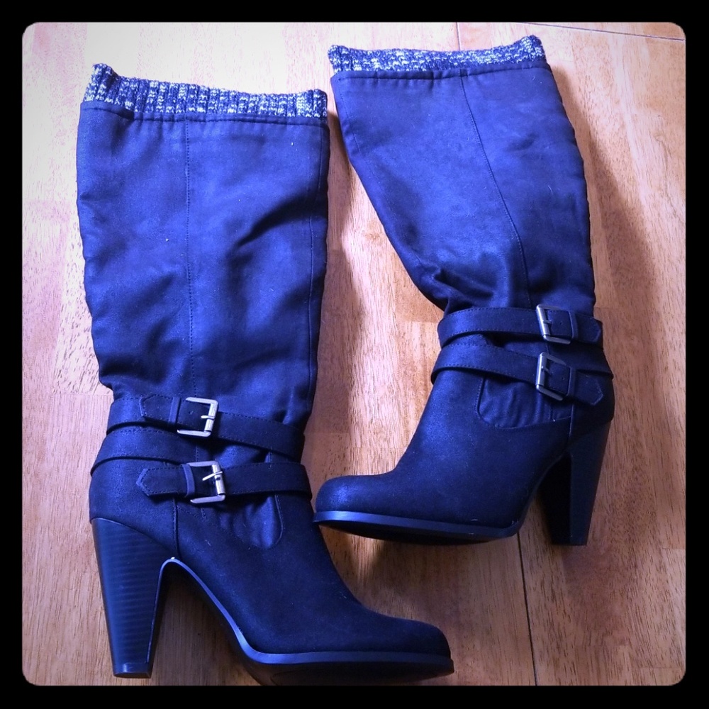 Wide calf boots black with leg warmer accent